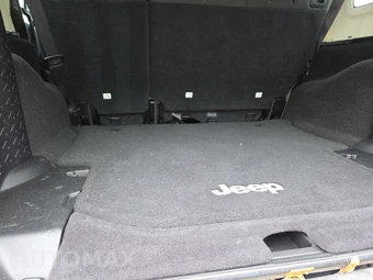 2016 Jeep Wrangler Unlimited Sport - miniatura 16