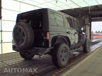 2016 Jeep Wrangler Unlimited Sport - miniatura 4