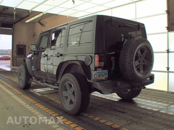2016 Jeep Wrangler Unlimited Sport - miniatura 6