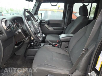 2016 Jeep Wrangler Unlimited Sport - miniatura 7