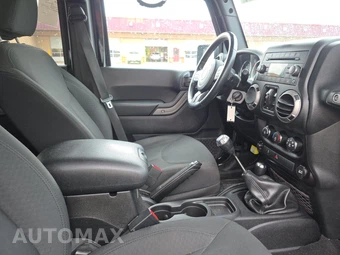 2016 Jeep Wrangler Unlimited Sport - miniatura 8