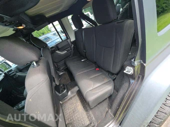 2016 Jeep Wrangler Unlimited Sport - miniatura 13