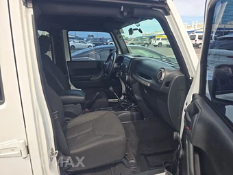2016 Jeep Wrangler Unlimited Sport - miniatura 8