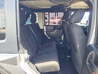 2016 Jeep Wrangler Unlimited Sport - miniatura 16