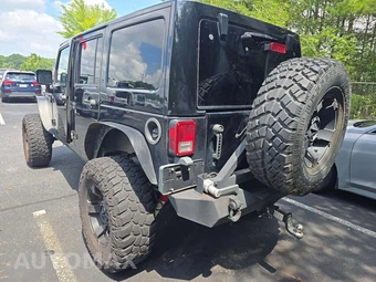 2016 Jeep Wrangler Unlimited Sport - miniatura 2