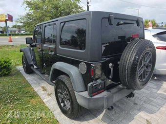 2016 Jeep Wrangler Unlimited Sport - miniatura 2