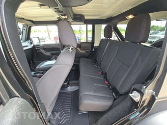 2016 Jeep Wrangler Unlimited Sport - miniatura 10