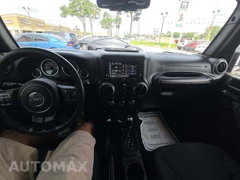 2016 Jeep Wrangler Unlimited Sport - miniatura 7