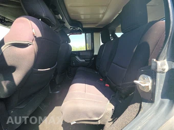 2016 Jeep Wrangler Unlimited Sport - miniatura 13
