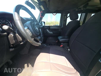2016 Jeep Wrangler Unlimited Sport - miniatura 7