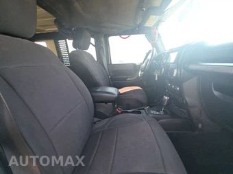 2016 Jeep Wrangler Unlimited Sport - miniatura 8