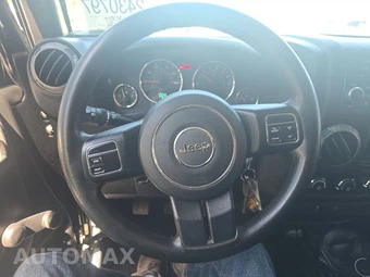 2016 Jeep Wrangler Unlimited Sport - miniatura 10