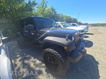 2016 Jeep Wrangler Unlimited Sport - miniatura 3