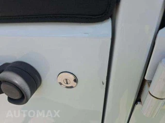 2016 Jeep Wrangler Unlimited Sport - miniatura 26