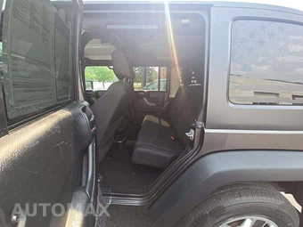 2016 Jeep Wrangler Unlimited Sport - miniatura 13