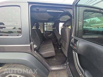 2016 Jeep Wrangler Unlimited Sport - miniatura 16