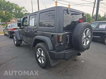 2016 Jeep Wrangler Unlimited Sport - miniatura 2