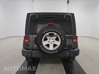 2016 Jeep Wrangler Unlimited Sport - miniatura 5