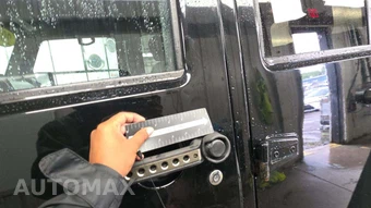 2016 Jeep Wrangler Unlimited Sport - miniatura 32