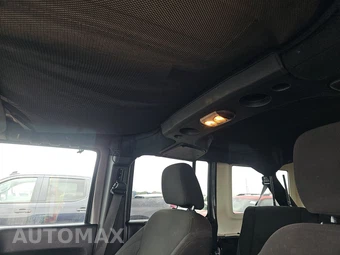2016 Jeep Wrangler Unlimited Sport - miniatura 17