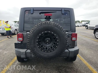 2016 Jeep Wrangler Unlimited Sport - miniatura 5