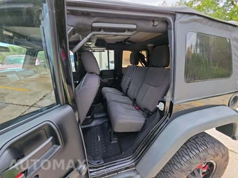 2016 Jeep Wrangler Unlimited Sport - miniatura 13