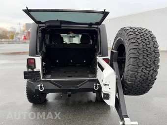 2016 Jeep Wrangler Unlimited Sport - miniatura 18