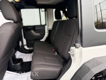 2016 Jeep Wrangler Unlimited Sport - miniatura 19