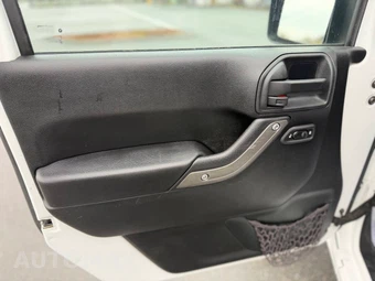 2016 Jeep Wrangler Unlimited Sport - miniatura 23