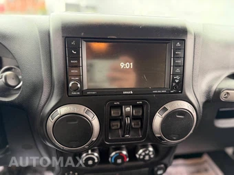 2016 Jeep Wrangler Unlimited Sport - miniatura 30