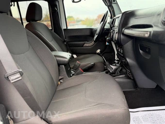 2016 Jeep Wrangler Unlimited Sport - miniatura 35