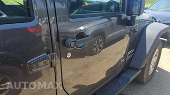 2016 Jeep Wrangler Unlimited Sport - miniatura 10