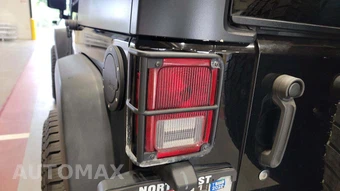 2016 Jeep Wrangler Unlimited Sport - miniatura 24