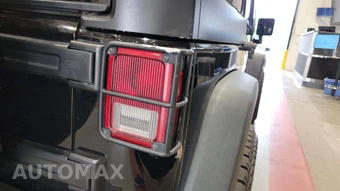 2016 Jeep Wrangler Unlimited Sport - miniatura 40