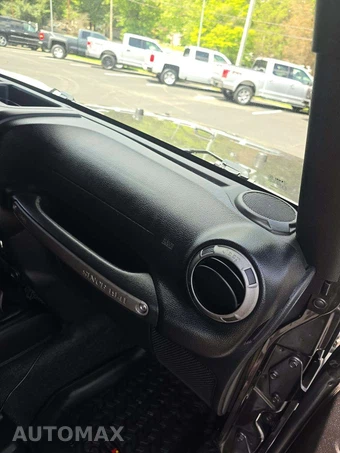2016 Jeep Wrangler Unlimited Sport - miniatura 19