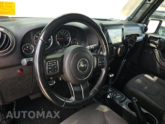 2016 Jeep Wrangler Unlimited Sport - miniatura 11