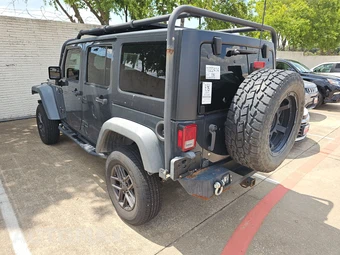 2016 Jeep Wrangler Unlimited Sport - miniatura 6