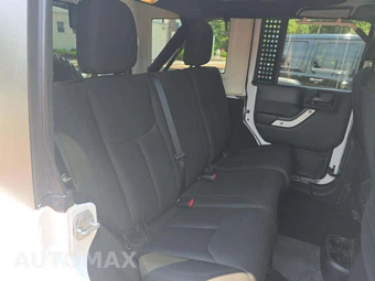 2016 Jeep Wrangler Unlimited Sport - miniatura 16
