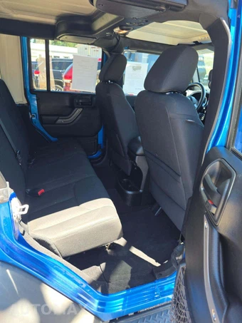 2016 Jeep Wrangler Unlimited Sport - miniatura 16