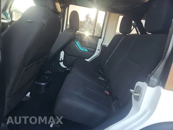 2016 Jeep Wrangler Unlimited Sport - miniatura 13