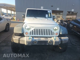 2016 Jeep Wrangler Unlimited Sport - miniatura 2