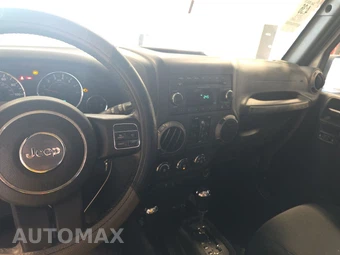 2016 Jeep Wrangler Unlimited Sport - miniatura 11