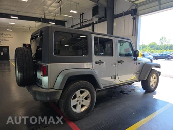 2016 Jeep Wrangler Unlimited Sport - miniatura 4