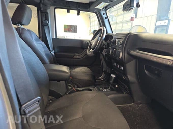 2016 Jeep Wrangler Unlimited Sport - miniatura 8