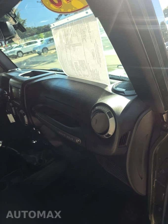 2016 Jeep Wrangler Willys Wheeler Edition - miniatura 19