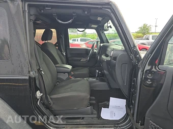 2016 Jeep Wrangler Willys Wheeler Edition - miniatura 8