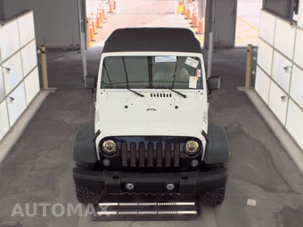 2016 Jeep Wrangler Willys Wheeler Edition - miniatura 2