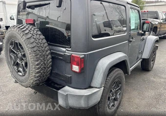 2016 Jeep Wrangler Willys Wheeler Edition - miniatura 5