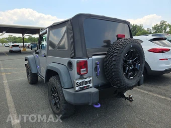 2016 Jeep Wrangler Willys Wheeler Edition - miniatura 6