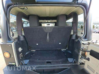 2016 Jeep Wrangler Willys Wheeler Edition - miniatura 15
